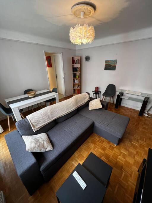 Appartement Avec Balcon En Centre Ville Бурж Экстерьер фото